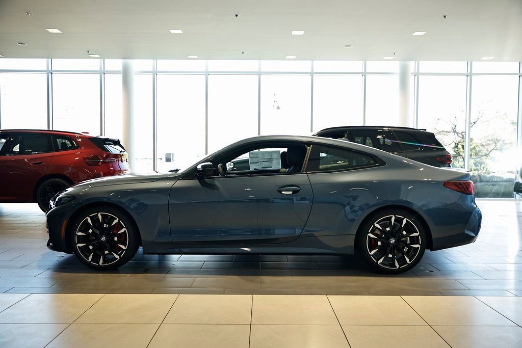 New 2026 BMW 430i Coupe w/ M Sport Package image 11
