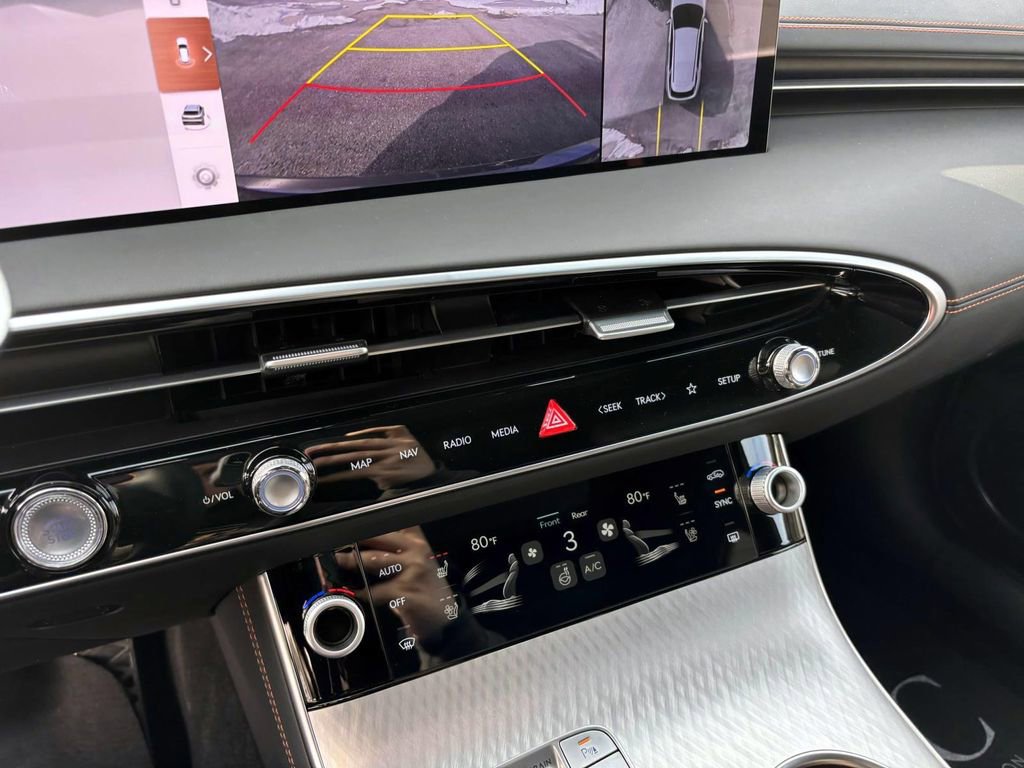 Used 2026 Genesis GV70 2.5T Sport Prestige image 21