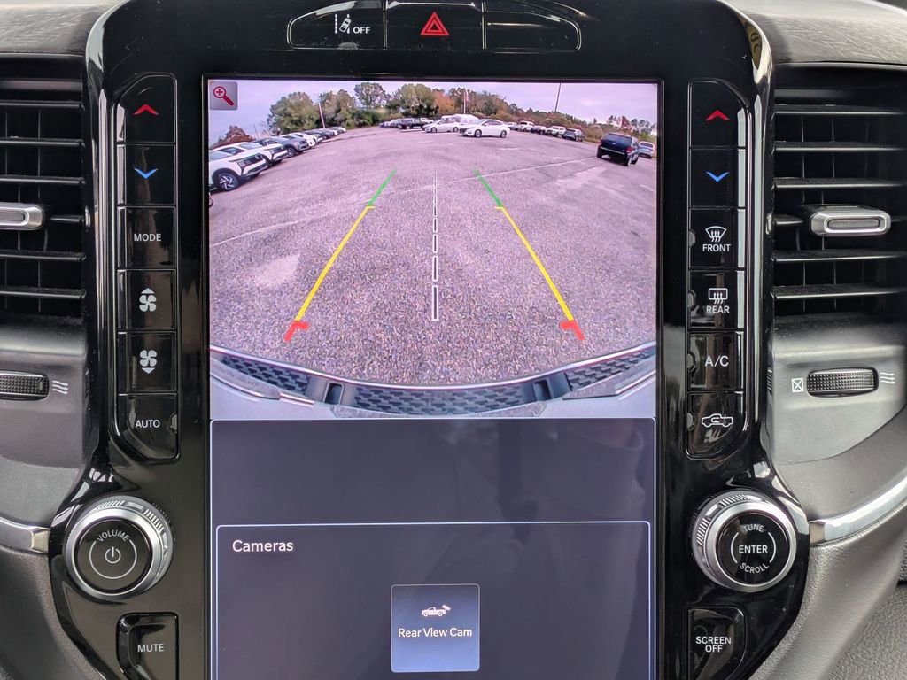 Used 2025 RAM 1500 Laramie image 25