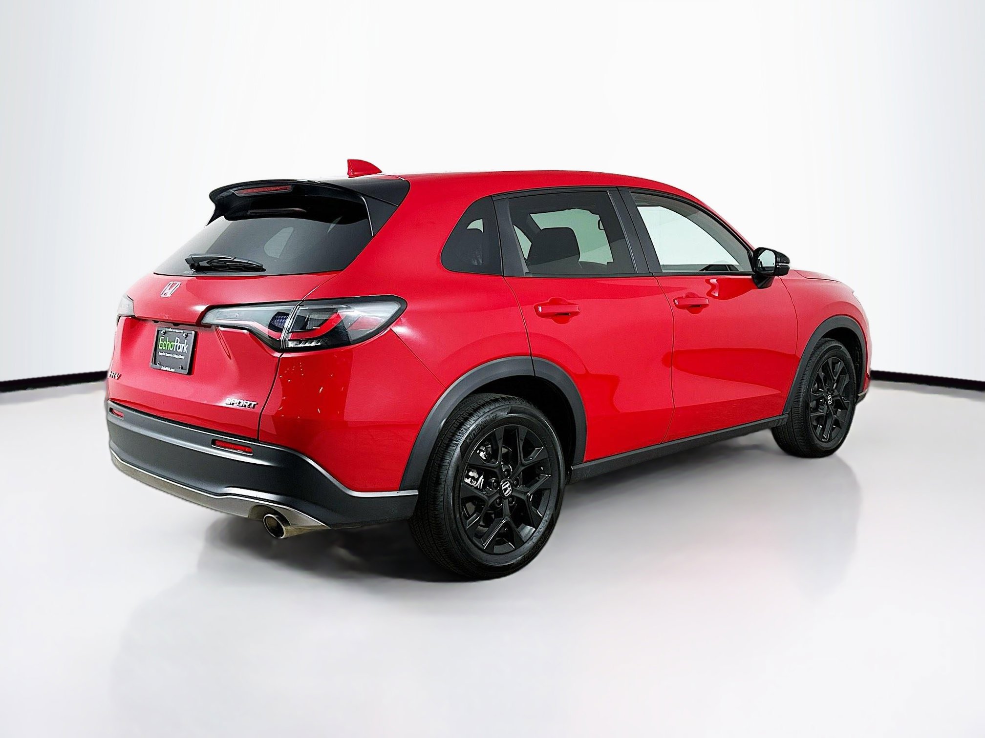 Used 2025 Honda HR-V Sport image 9