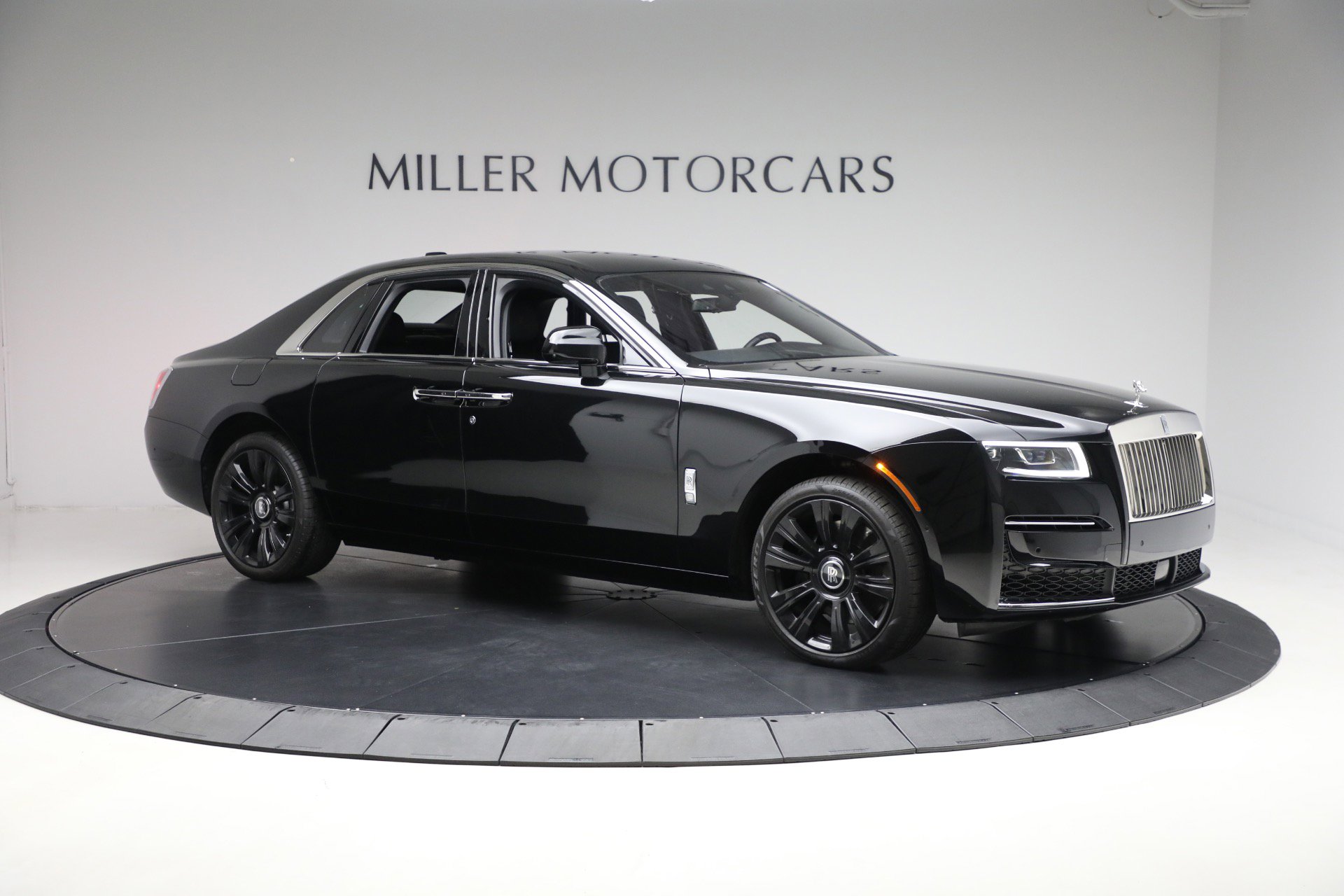 Certified 2021 Rolls-Royce Ghost image 11