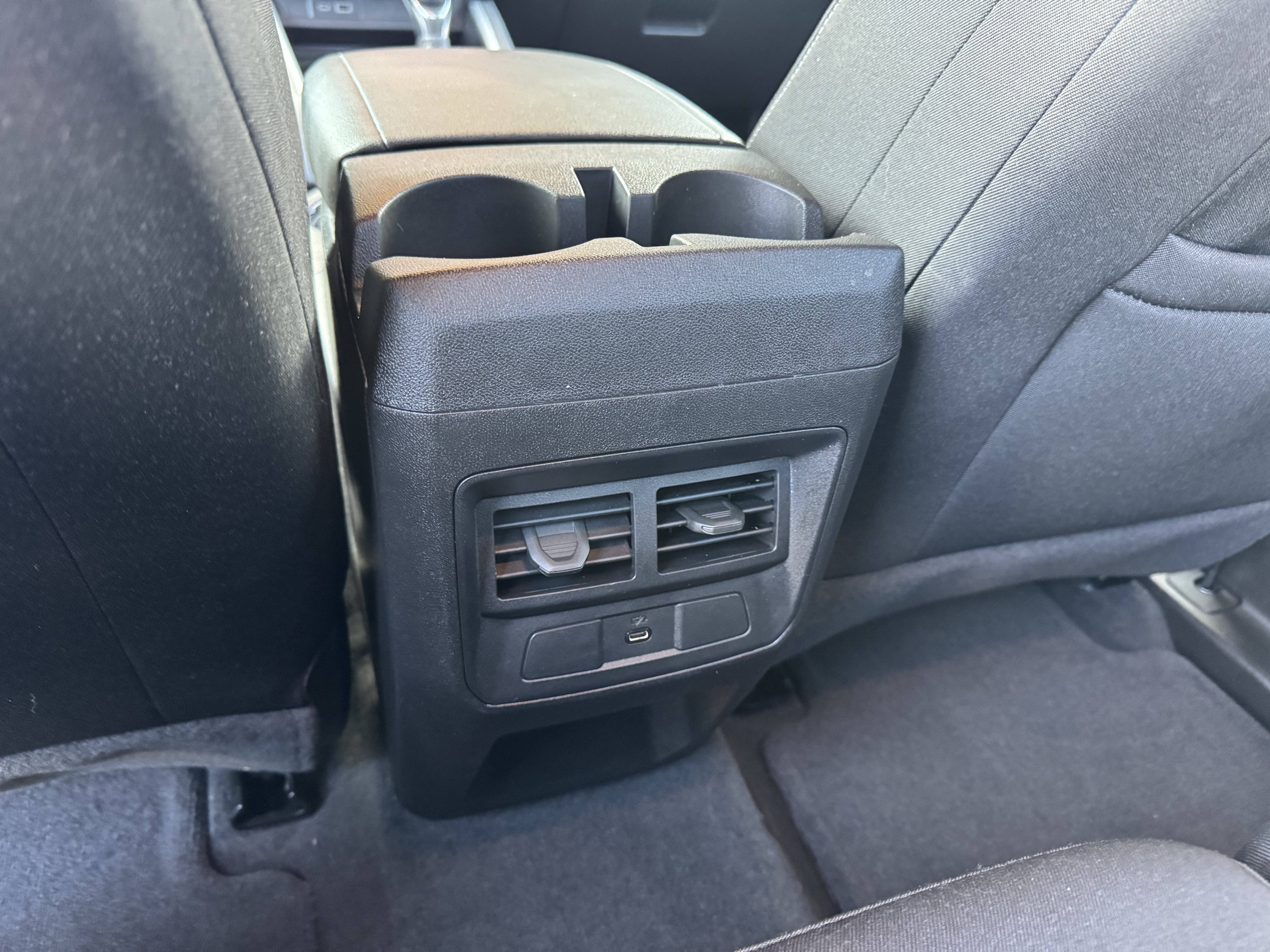 Used 2024 Chevrolet Colorado LT AWD/4WD image 15