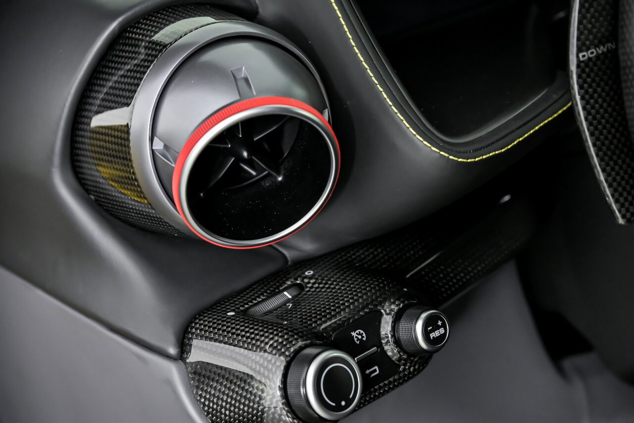 Used 2019 Ferrari 812 Superfast image 27