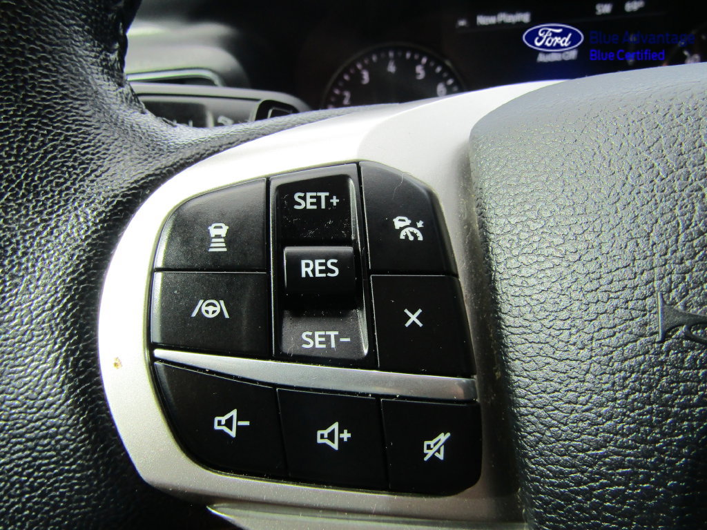 Certified 2021 Ford Explorer Limited w/ Equipment Group 301A AWD/4WD image 33
