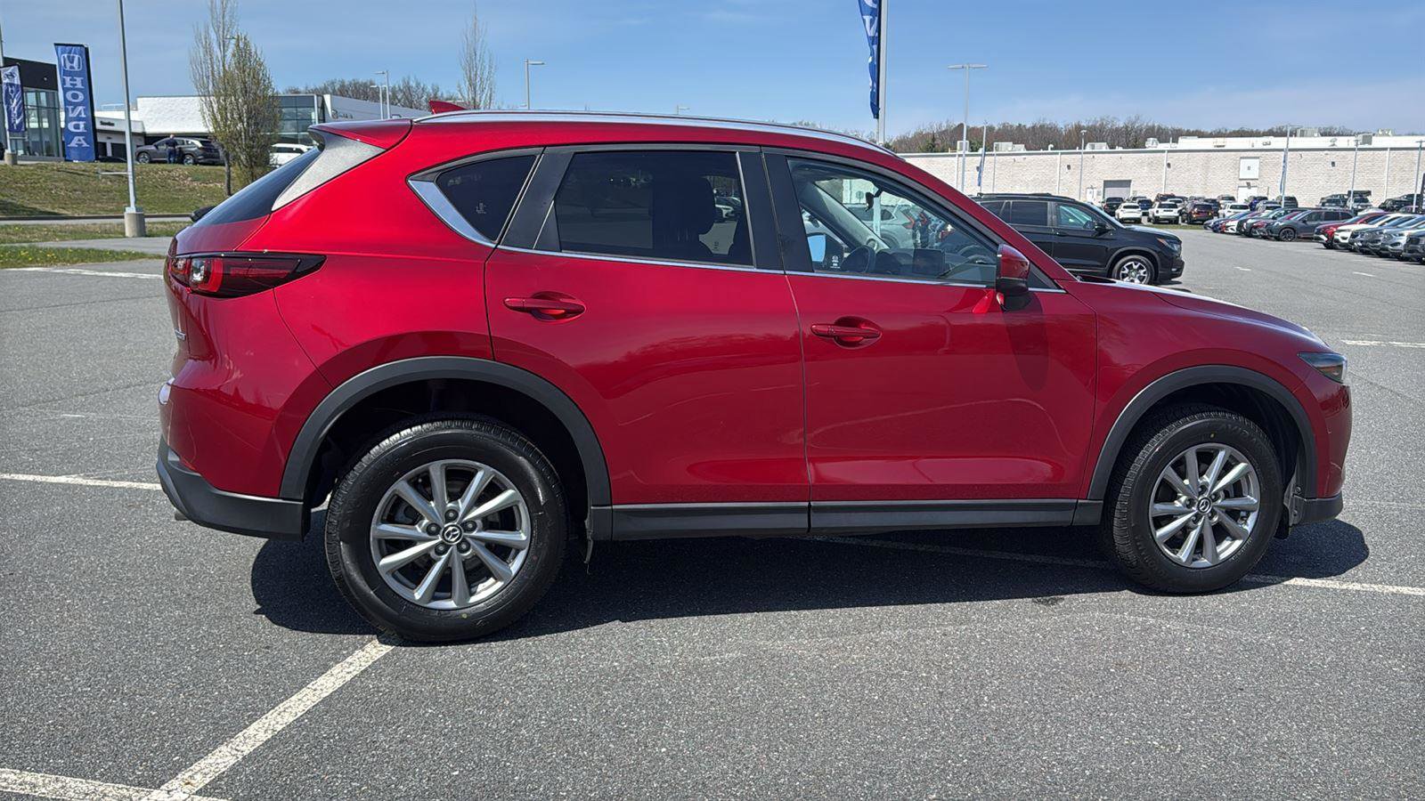 Certified 2023 MAZDA CX-5 AWD 2.5 S w/ Select Package image 4