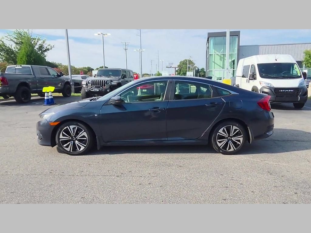 Used 2018 Honda Civic EX-T image 27