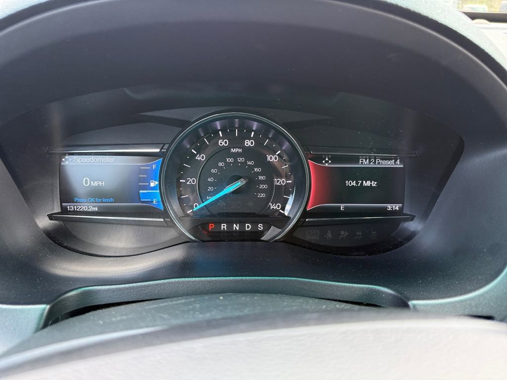 Used 2017 Ford Explorer XLT w/ Equipment Group 202A image 16