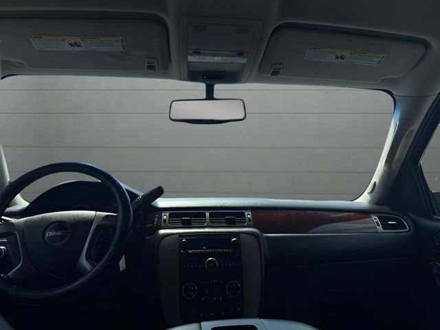Used 2012 GMC Yukon XL SLT AWD/4WD image 11