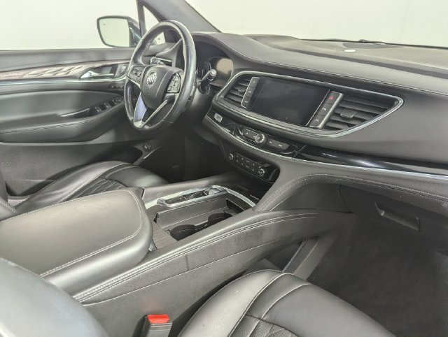 Used 2022 Buick Enclave Avenir w/ Trailering Package, 5000 lbs. AWD/4WD image 24