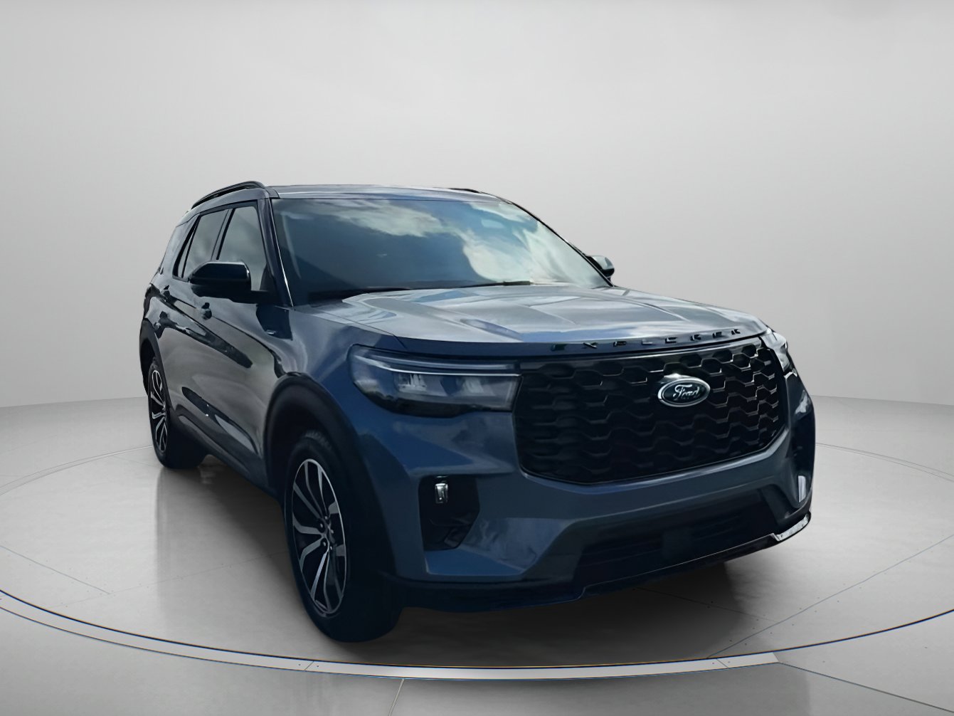 New 2026 Ford Explorer ST-Line image 3