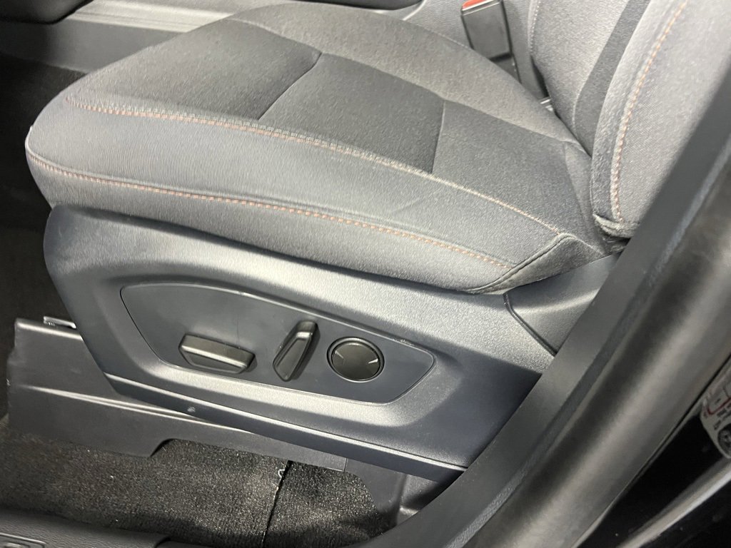 Used 2025 Ford Explorer Active image 25