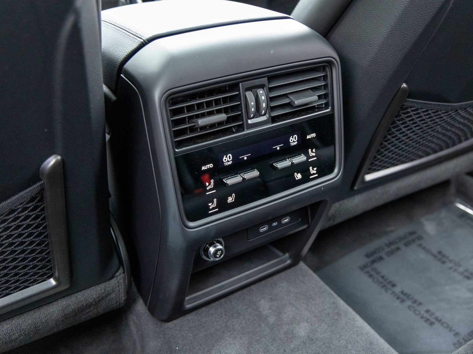 Certified 2026 Porsche Cayenne Coupe AWD/4WD image 45