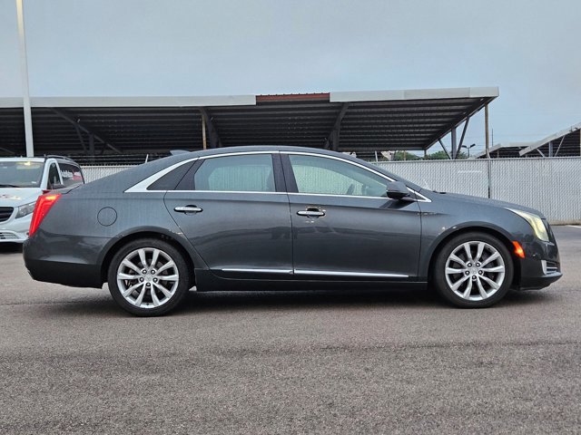 Used 2017 Cadillac XTS Luxury FWD image 4