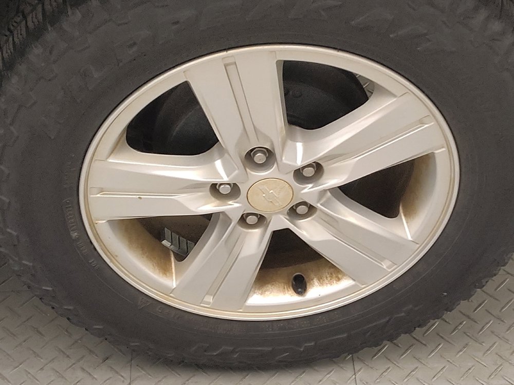 Used 2017 Chevrolet Trax LT FWD image 31