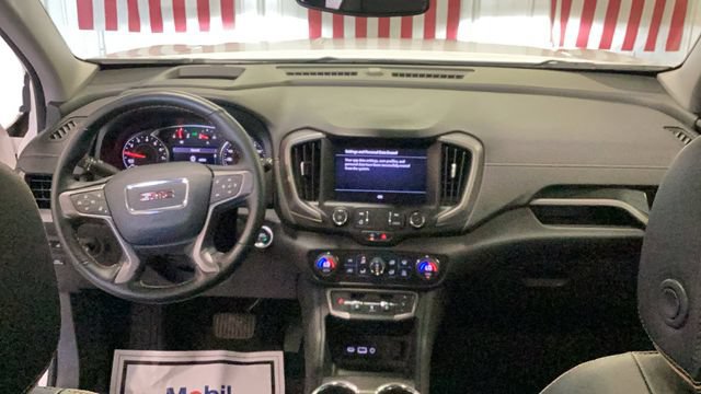 Used 2023 GMC Terrain AT4 w/ Tech Package AWD/4WD image 16