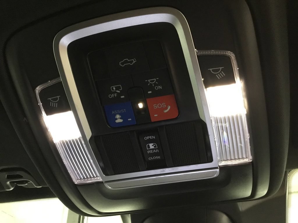 Used 2023 RAM 1500 Limited w/ Night Edition AWD/4WD image 39