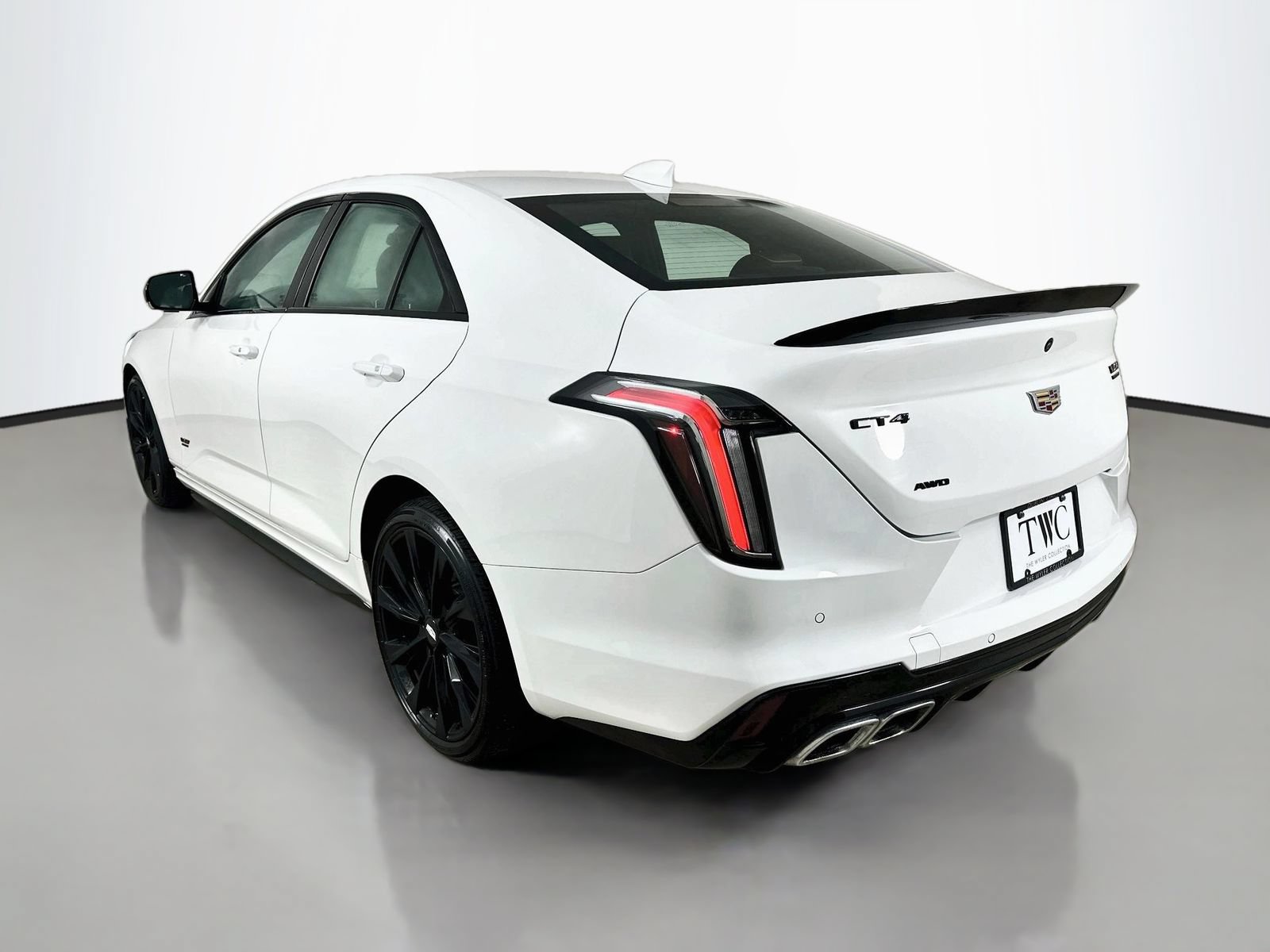 Used 2025 Cadillac CT4 V w/ LPO, ONYX Package AWD/4WD image 7