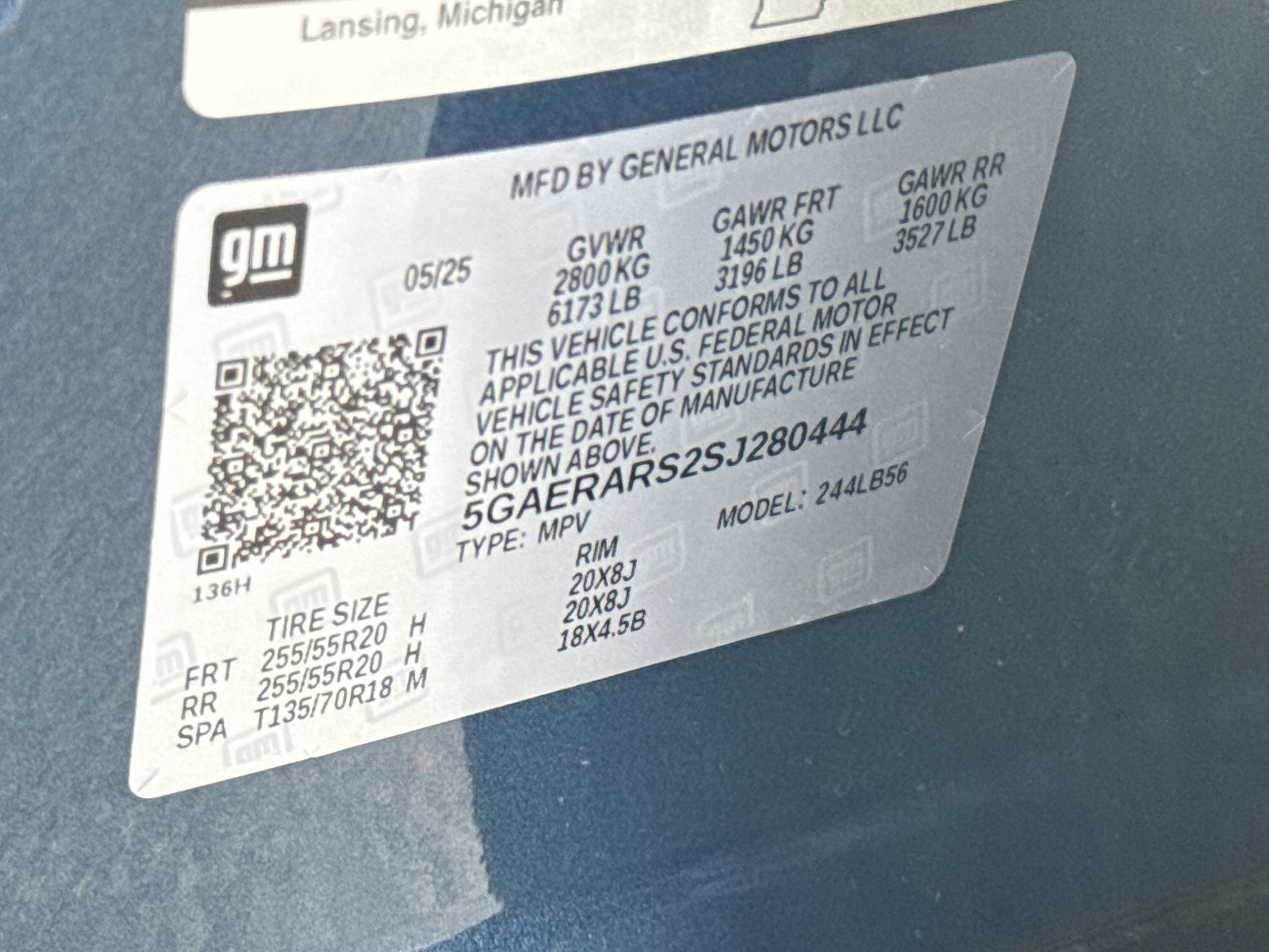 Certified 2025 Buick Enclave Preferred image 35