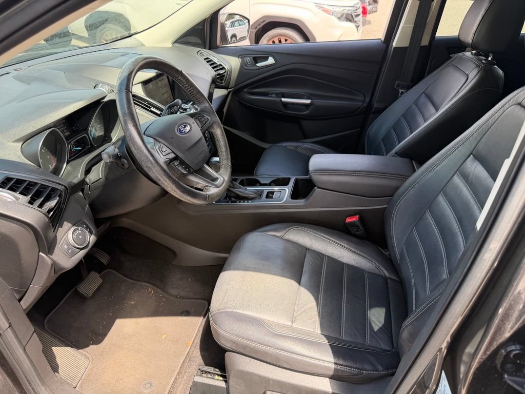 Used 2017 Ford Escape Titanium FWD image 23