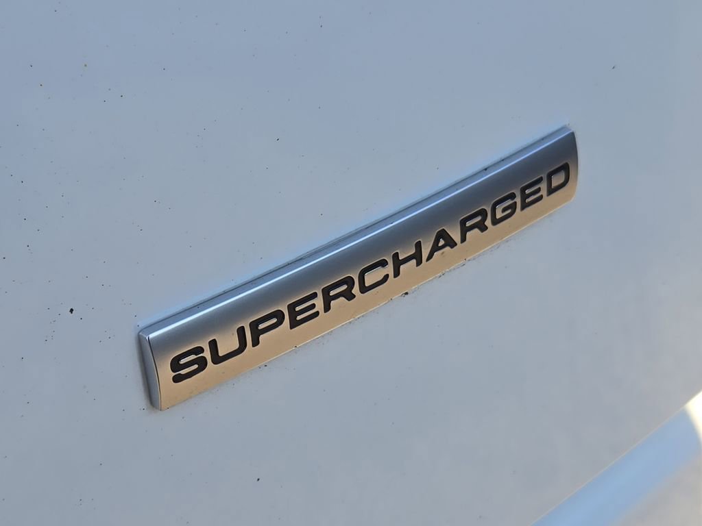 Used 2018 Land Rover Range Rover Long Wheelbase Supercharged image 13
