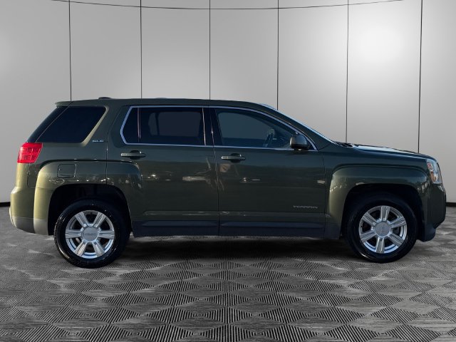 Used 2015 GMC Terrain SLE AWD/4WD image 6