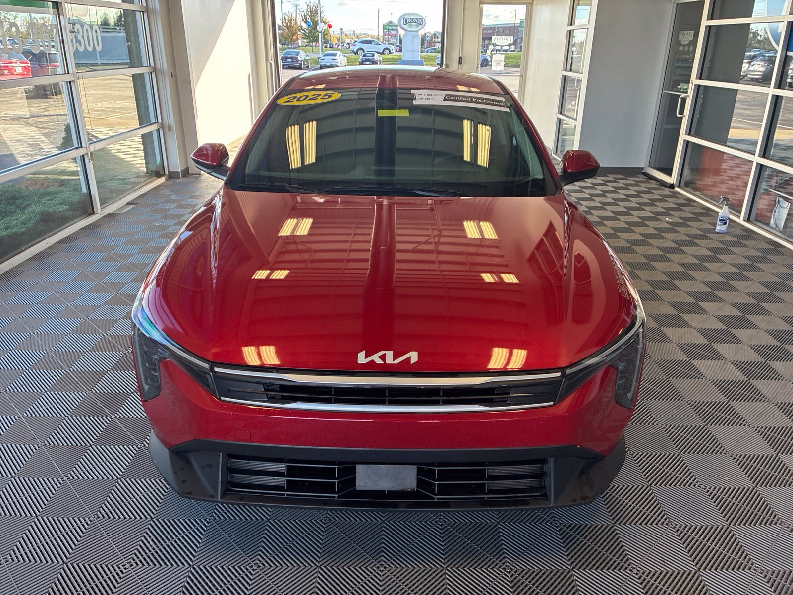 Used 2025 Kia K4 FWD image 2