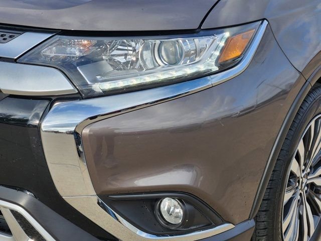 Used 2020 Mitsubishi Outlander SE image 17