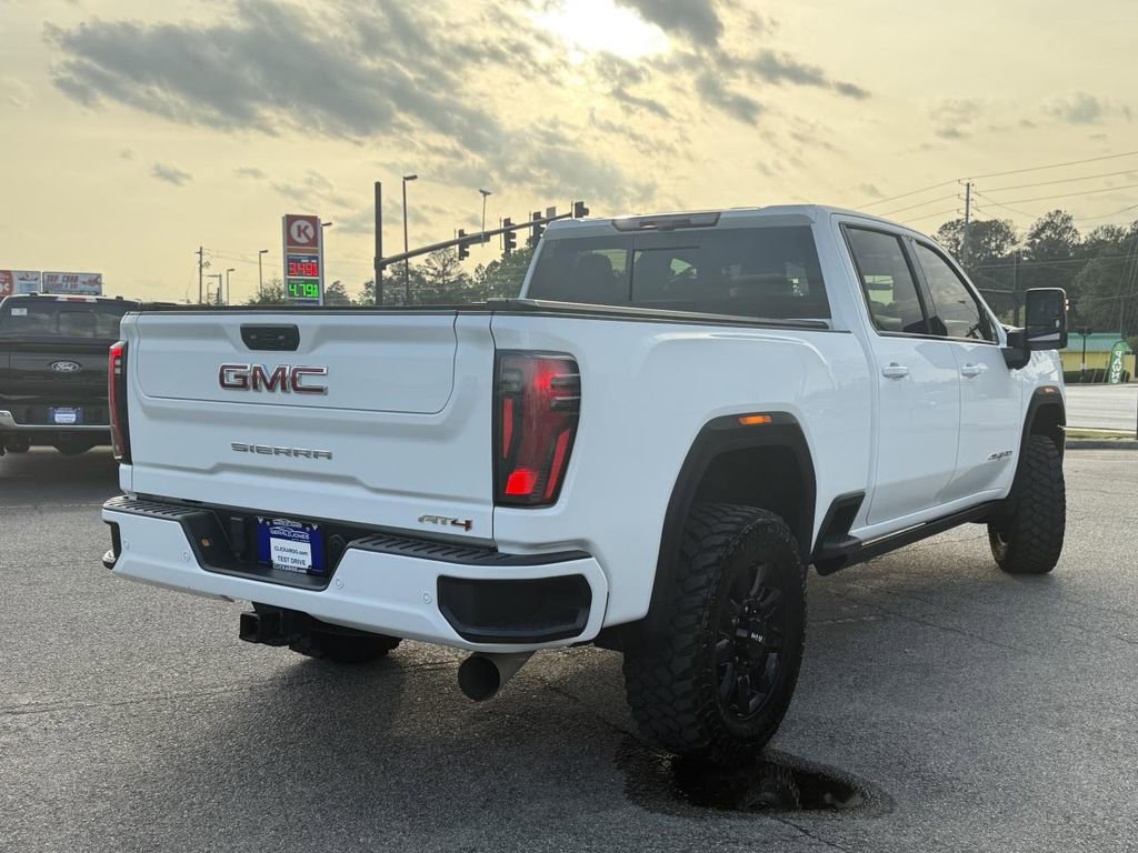 Used 2024 GMC Sierra 2500 AT4 w/ AT4 Premium Plus Package AWD/4WD image 6