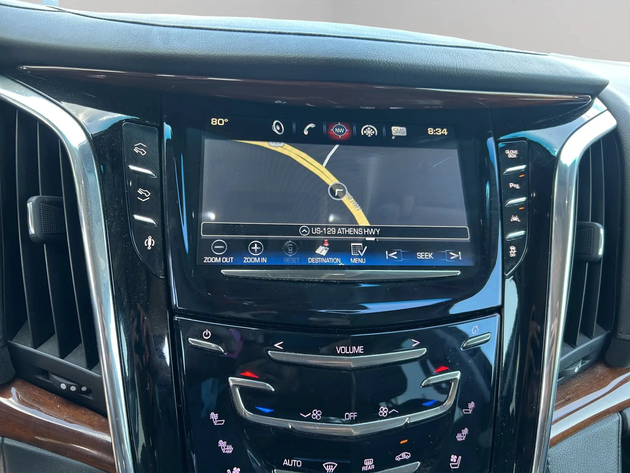 Used 2016 Cadillac Escalade Luxury RWD image 13