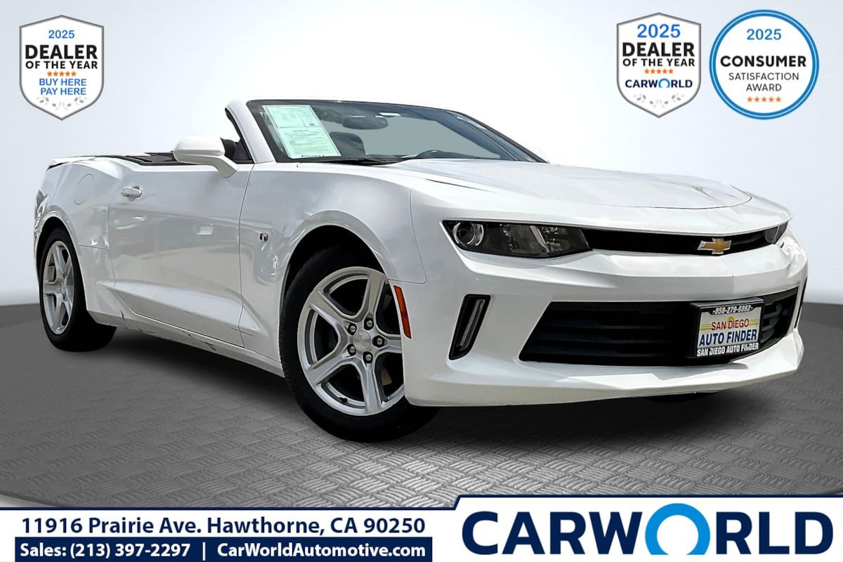 Used 2018 Chevrolet Camaro LT RWD image 1