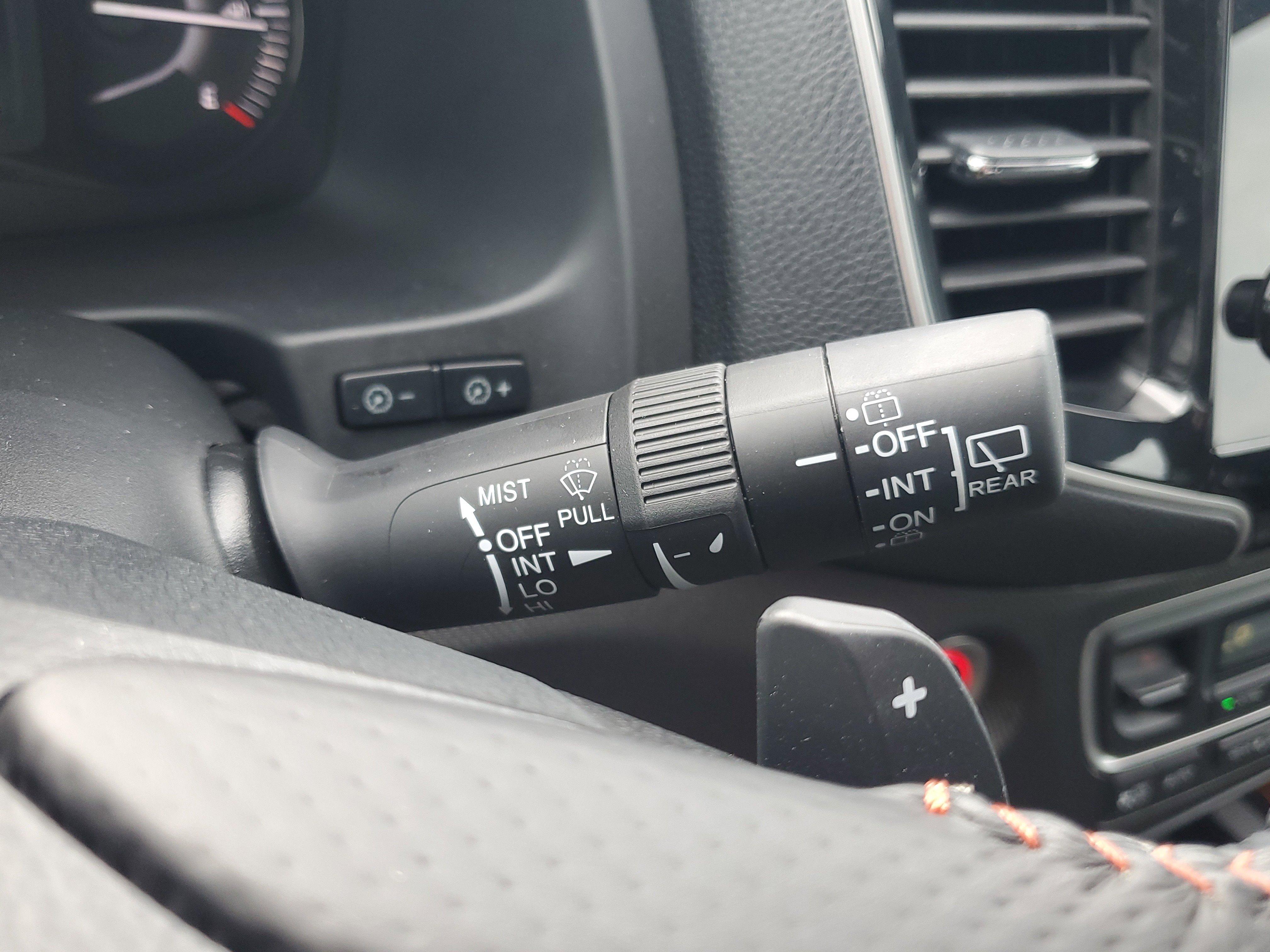 Certified 2024 Honda Passport TrailSport image 30