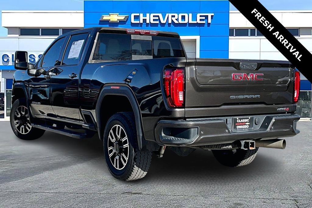 Used 2020 GMC Sierra 2500 AT4 w/ AT4 Premium Package image 4