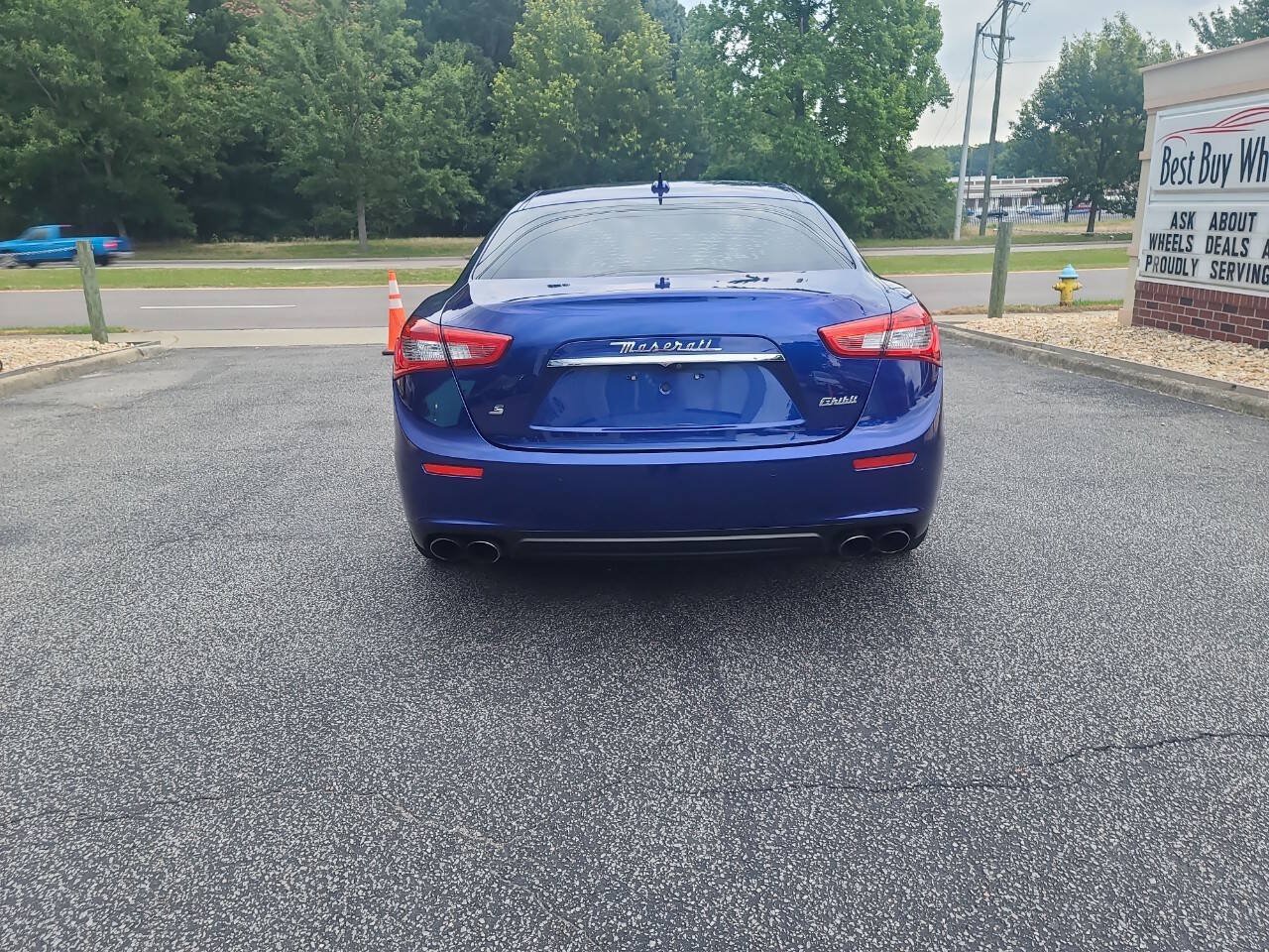 Used 2017 Maserati Ghibli S RWD image 6