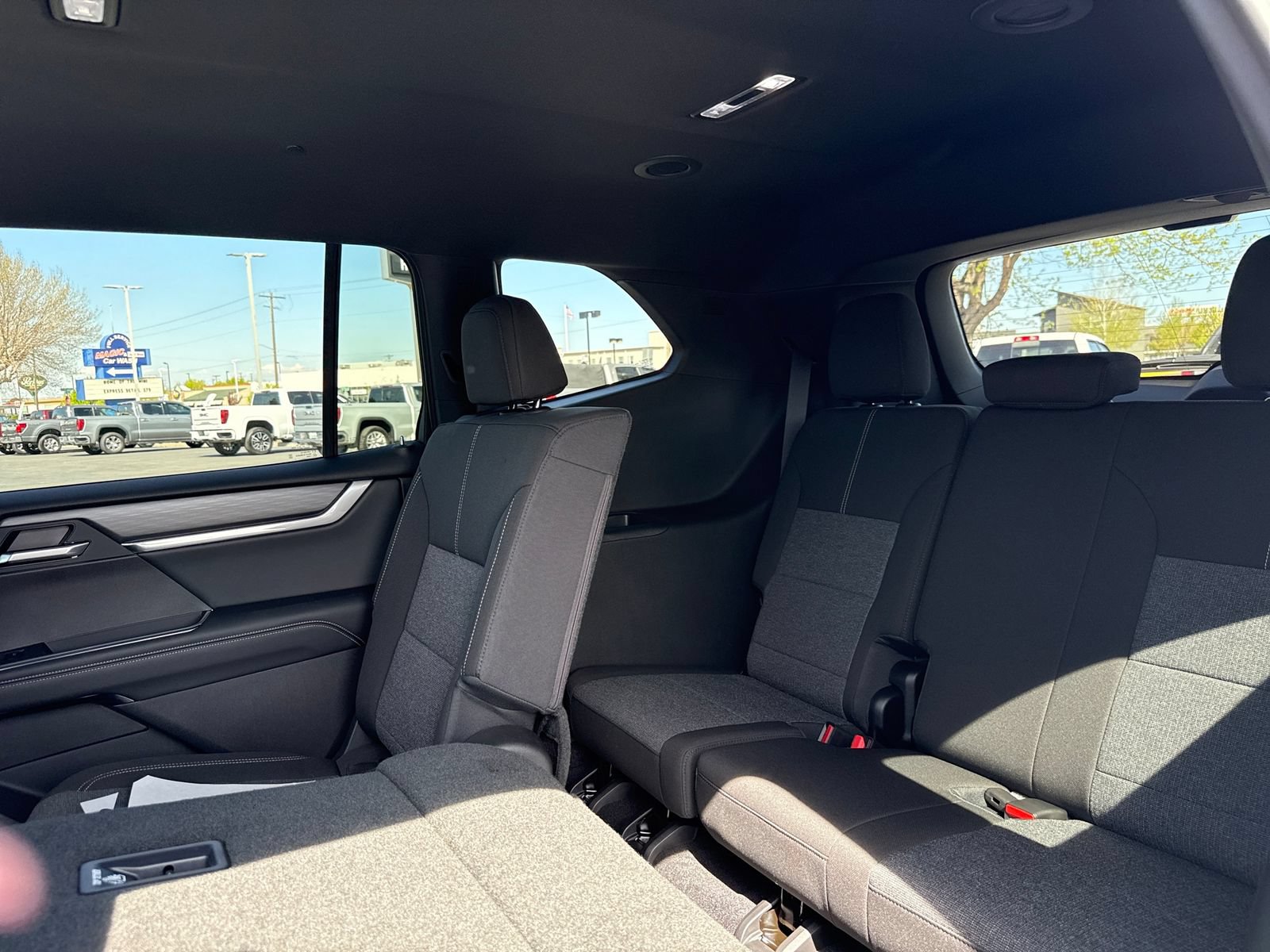 New 2026 GMC Acadia Elevation w/ Black Edition AWD/4WD image 18