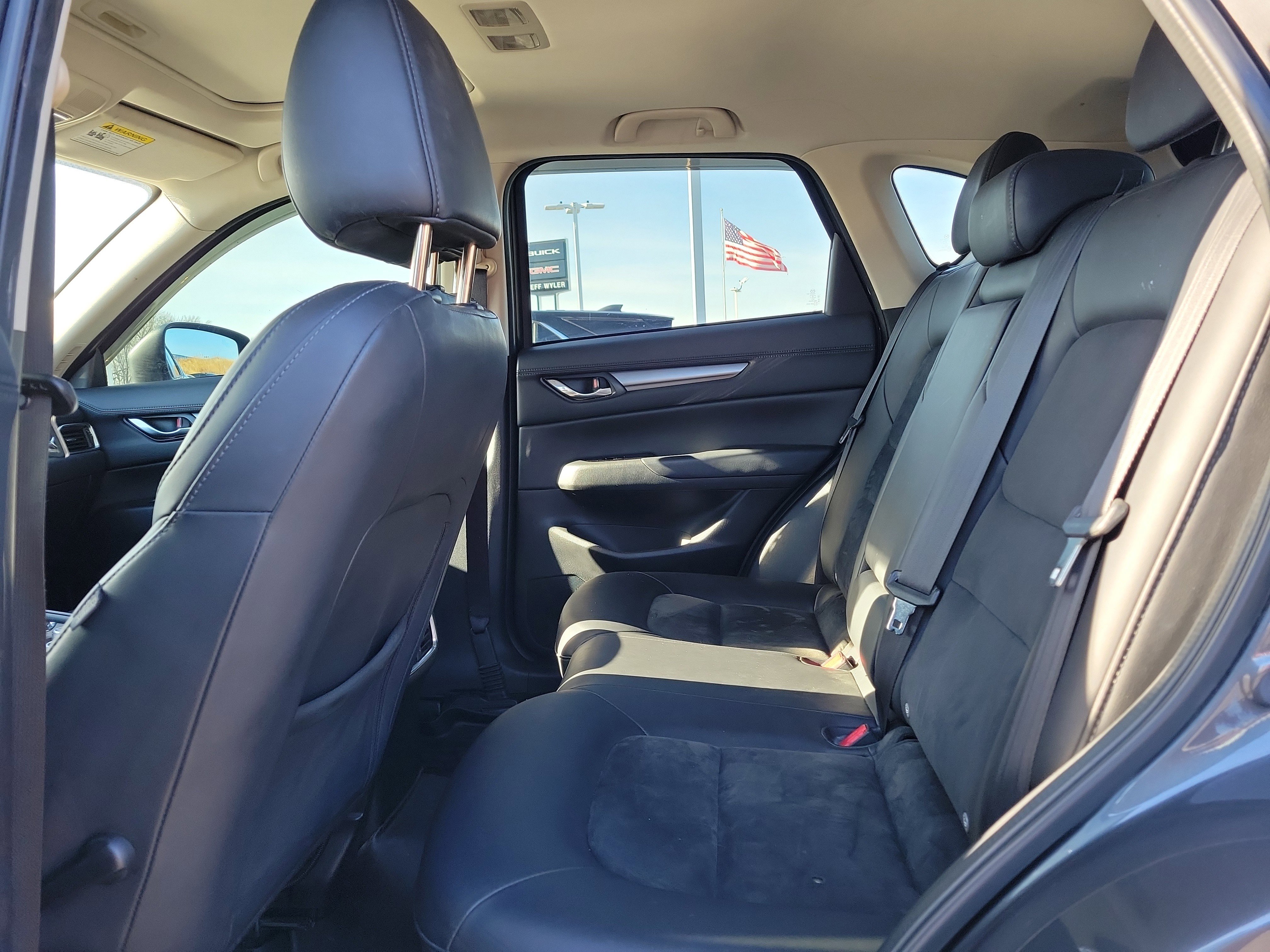 Used 2018 MAZDA CX-5 Touring w/ Preferred Equipment Package image 15