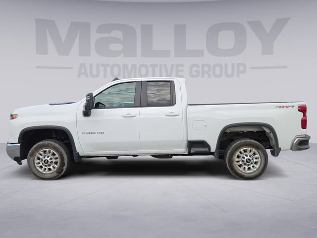 Used 2026 Chevrolet Silverado 2500 LT AWD/4WD image 2