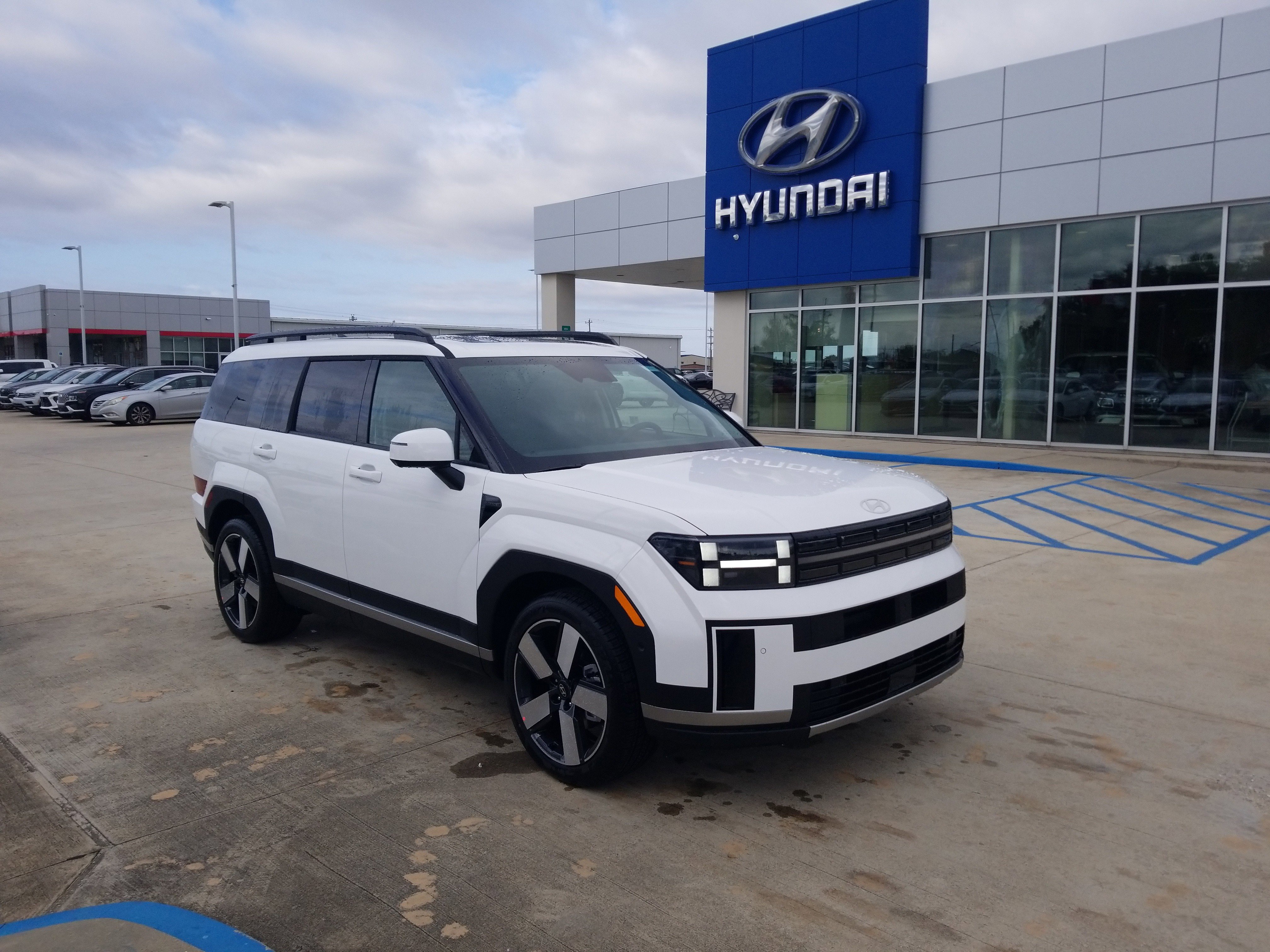 New 2026 Hyundai Santa Fe Limited FWD image 1