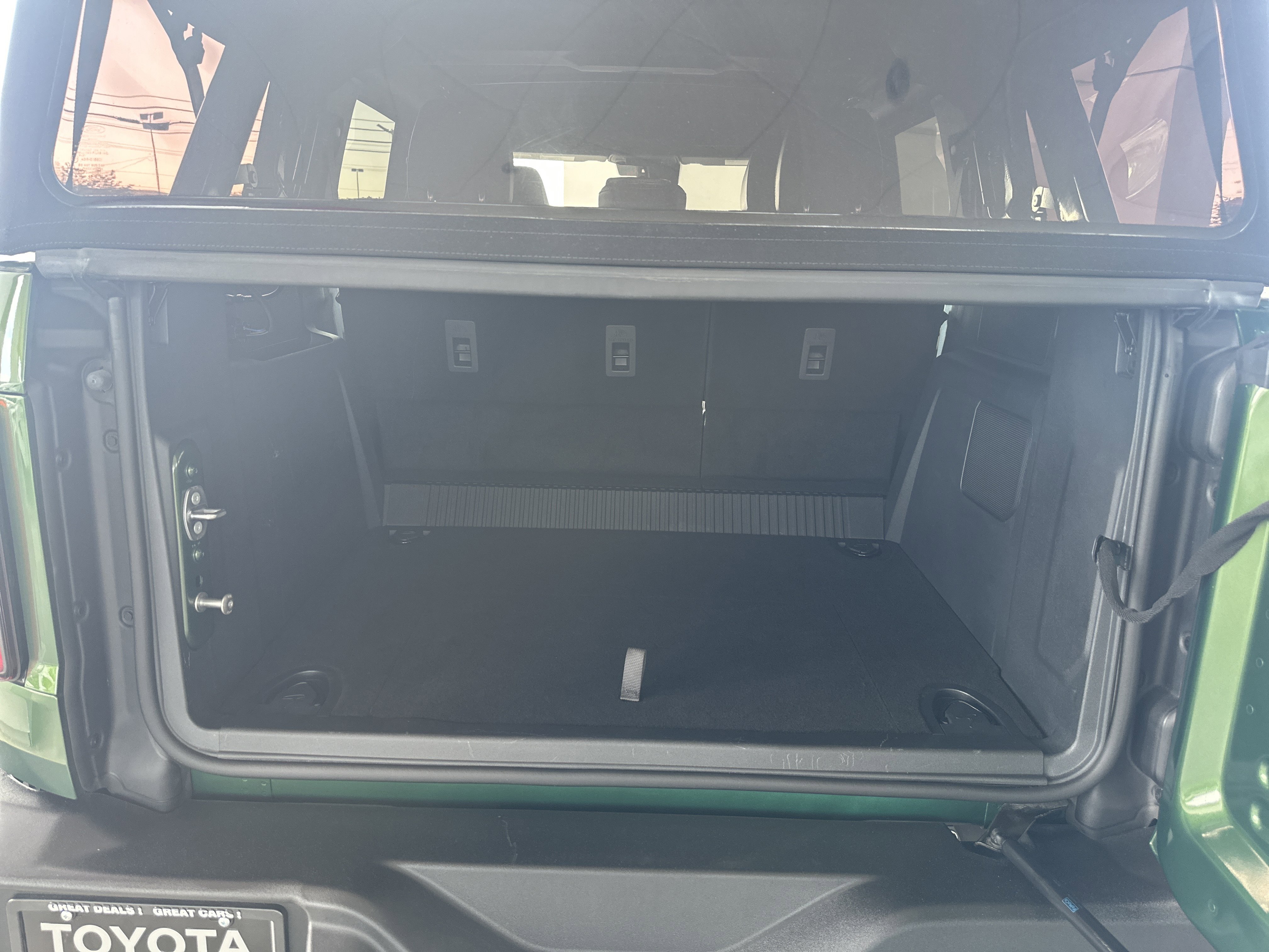 Used 2024 Ford Bronco Wildtrak image 17