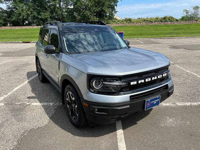 Used 2023 Ford Bronco Sport Outer Banks AWD/4WD image 2