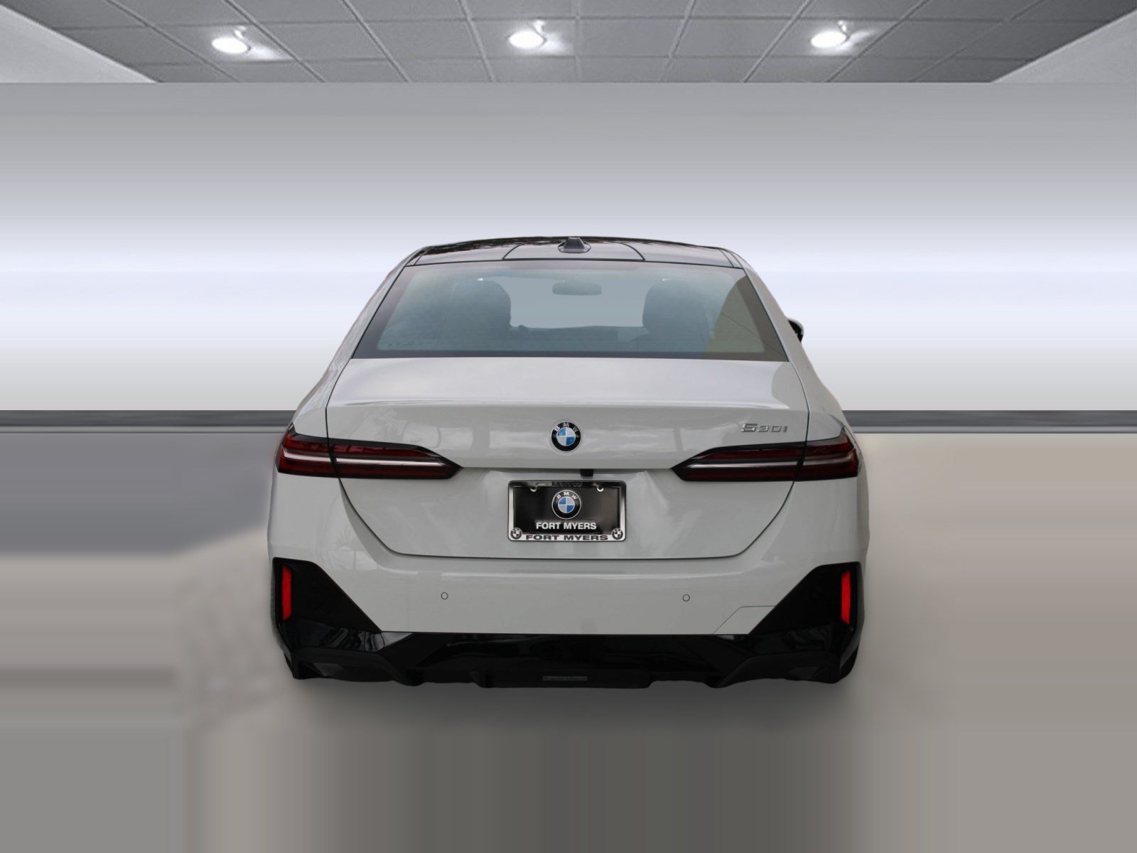 Used 2026 BMW 530i w/ M Sport Package RWD image 10