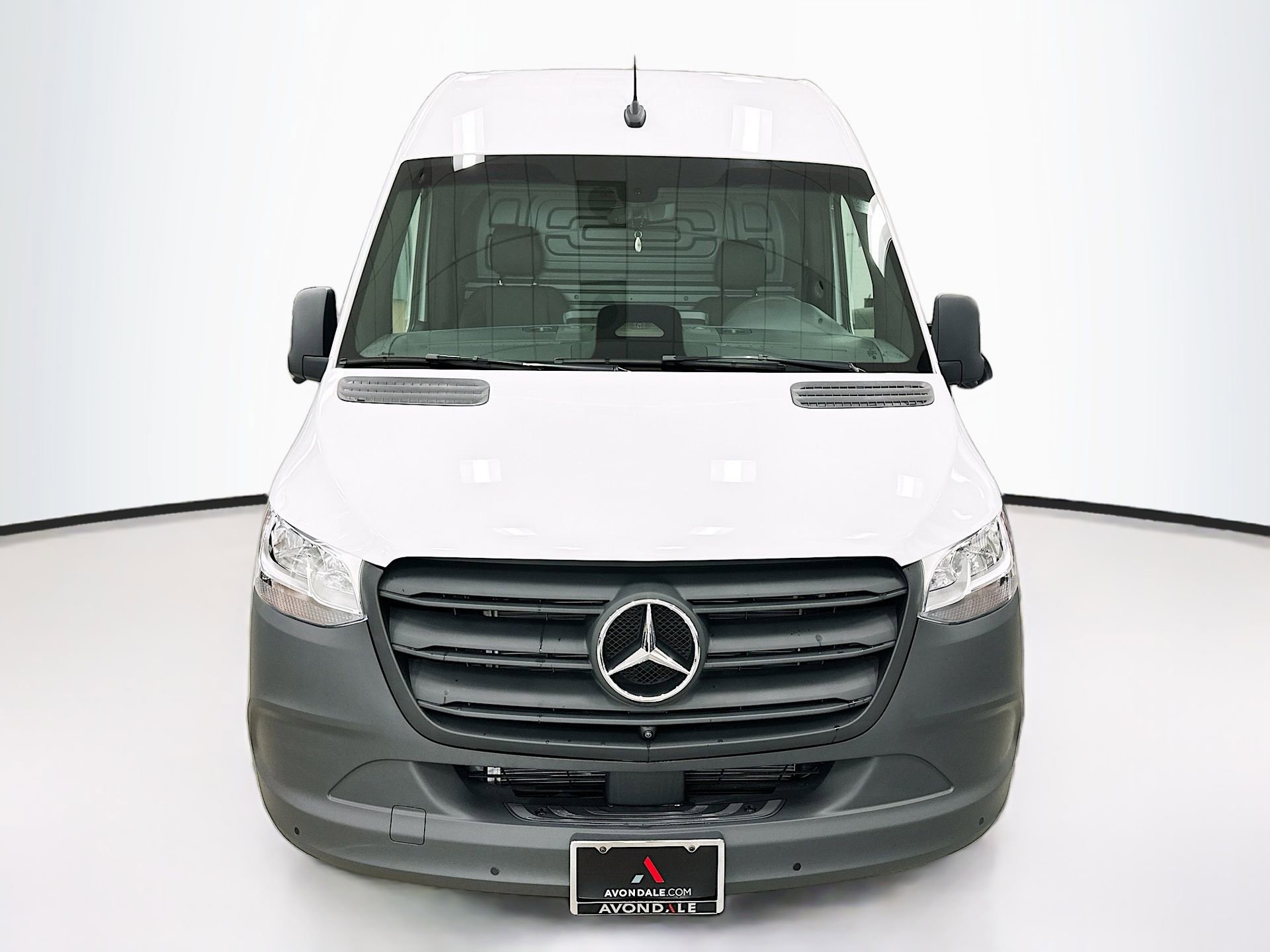 Used 2026 Mercedes-Benz Sprinter 2500 image 2