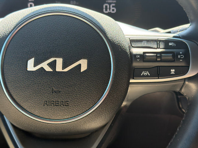 Used 2025 Kia K5 GT-Line w/ GT-Line Premium Package FWD image 31