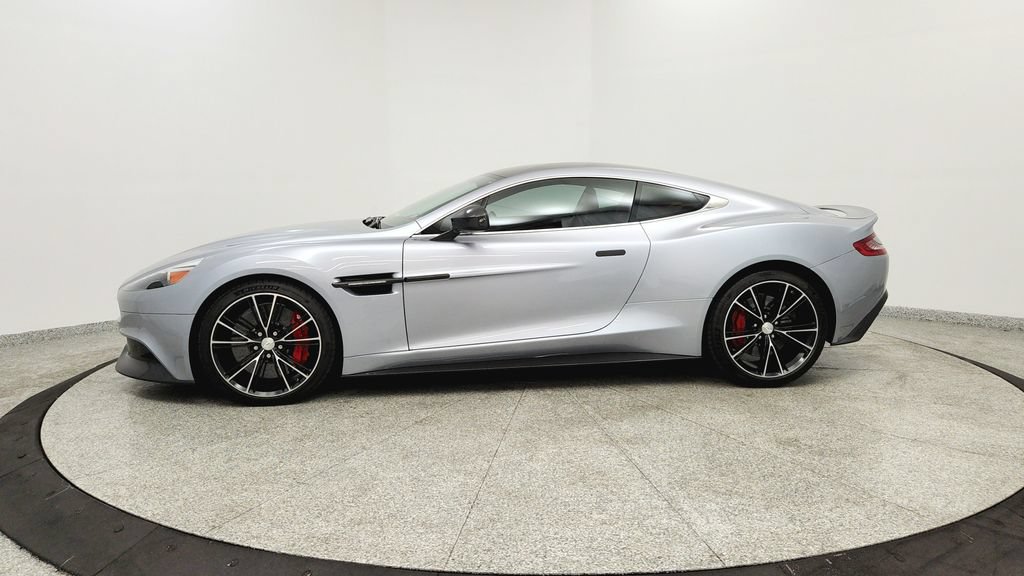 Used 2014 Aston Martin Vanquish Coupe RWD image 2