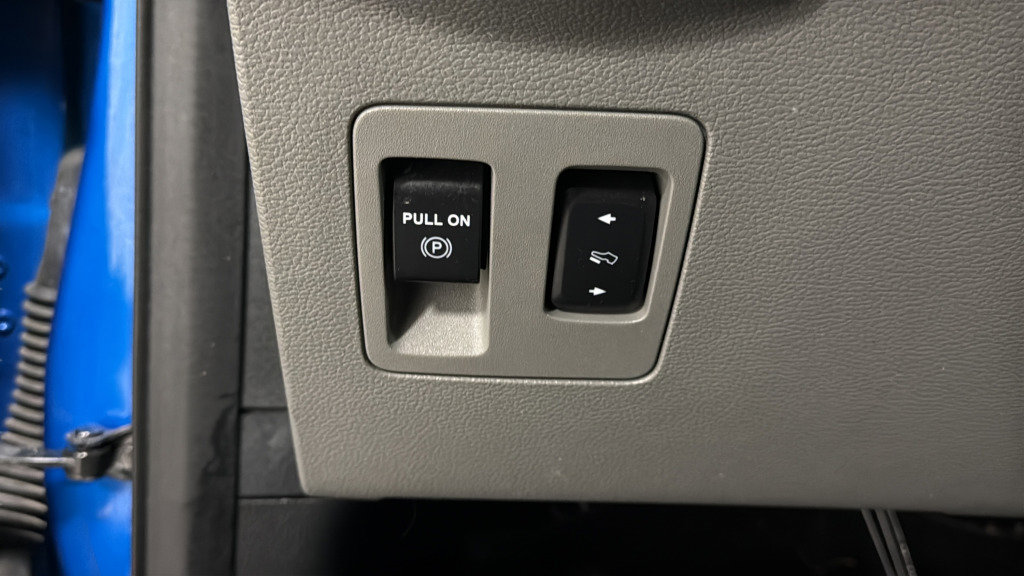 Used 2020 Ford F150 XLT w/ Equipment Group 302A Luxury AWD/4WD image 18