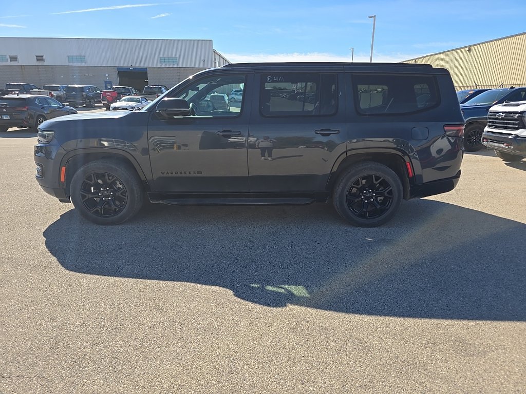 Used 2024 Jeep Wagoneer Series II AWD/4WD image 3