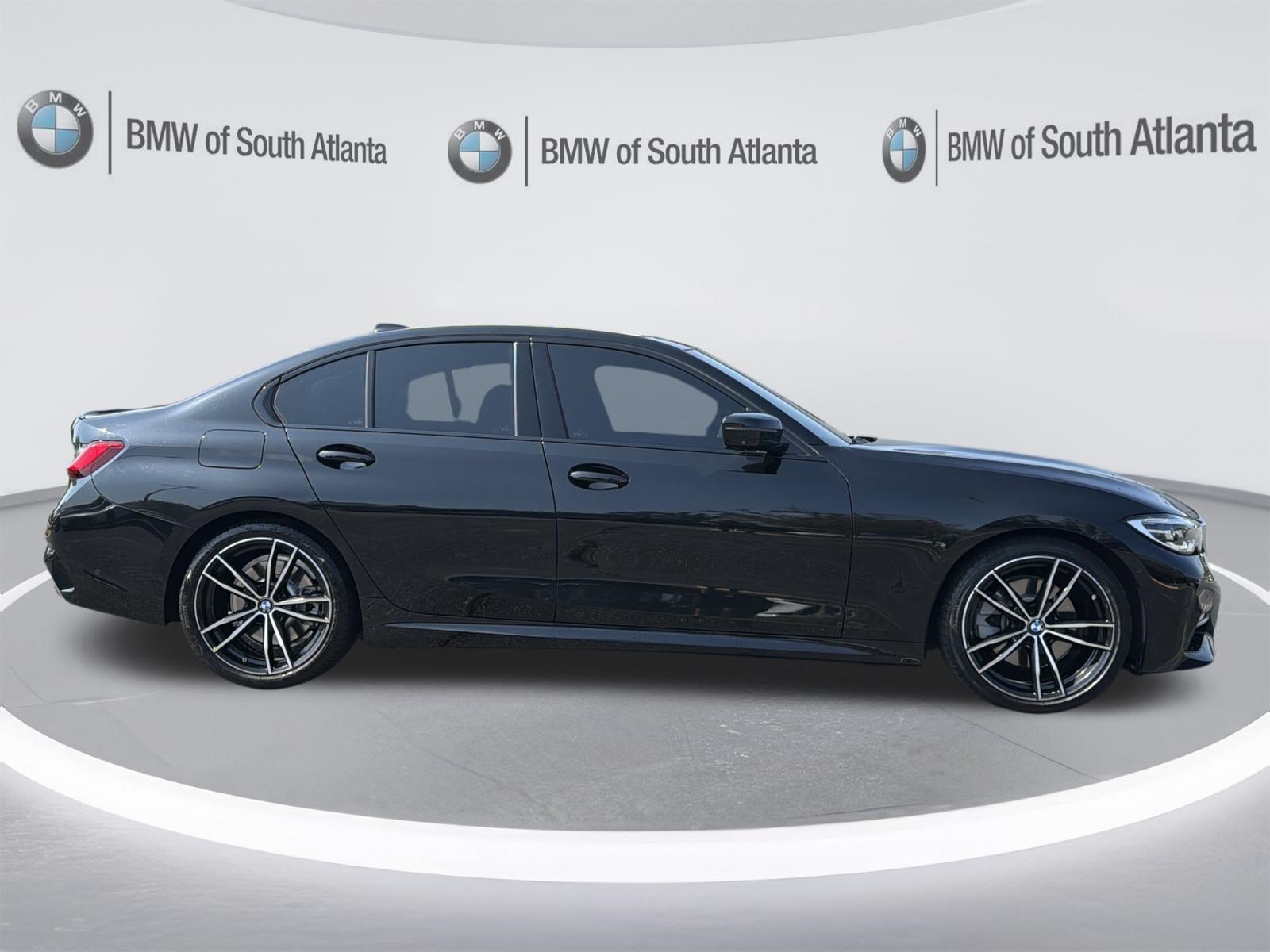 Used 2019 BMW 330i Sedan w/ M Sport Package RWD image 28