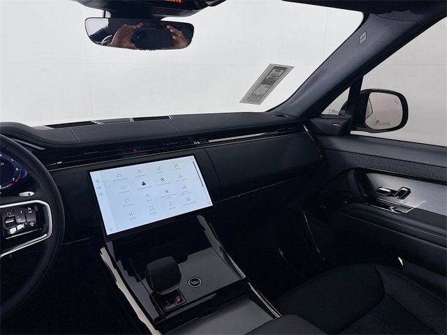 New 2025 Land Rover Range Rover Sport image 26