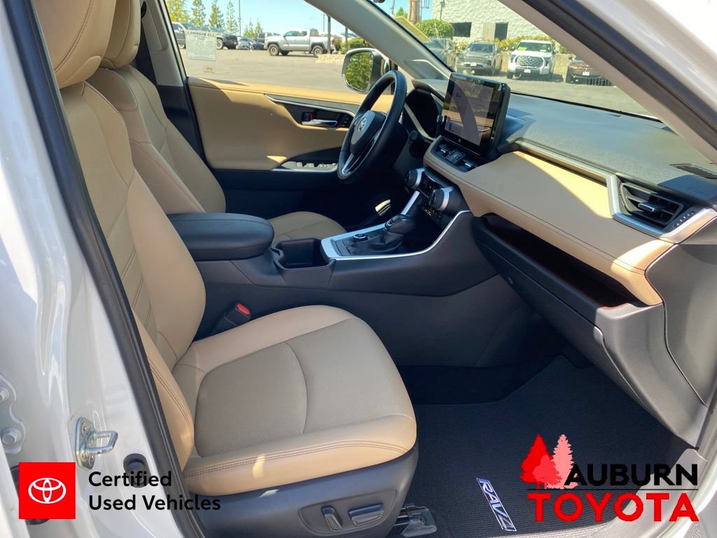 Used 2024 Toyota RAV4 Limited AWD/4WD image 14