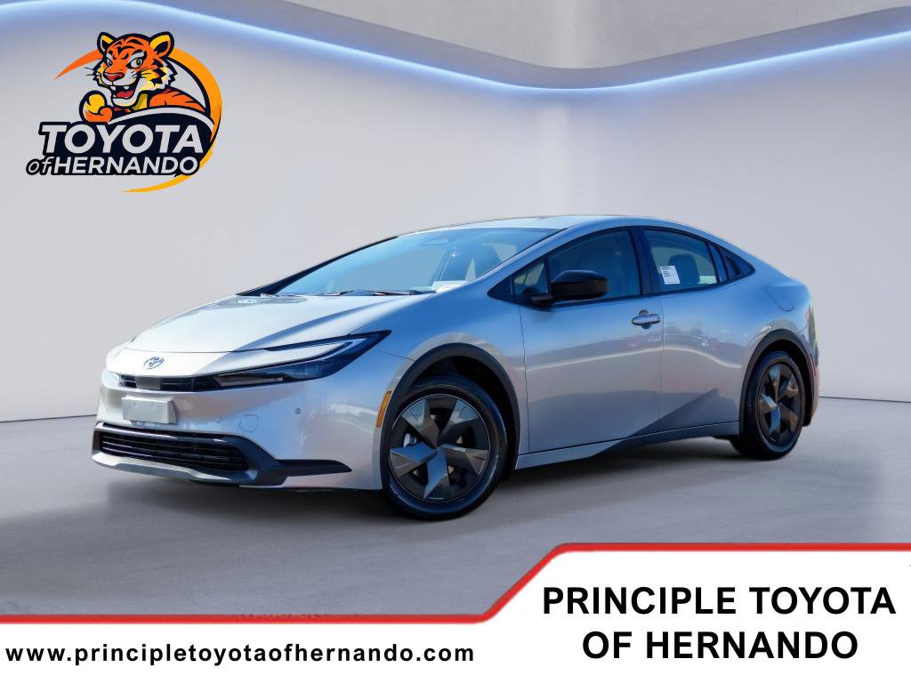 New 2026 Toyota Prius LE image 1