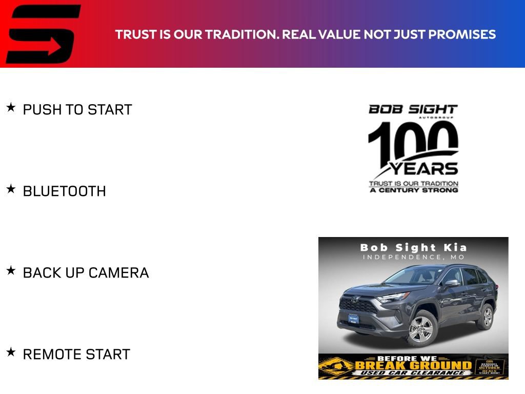Used 2025 Toyota RAV4 XLE AWD/4WD image 2